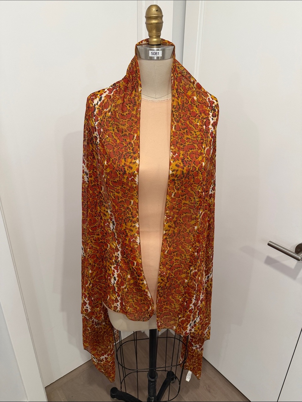 Versatile Floral Print Lightweight Wrap Scarf - Burnt Orange